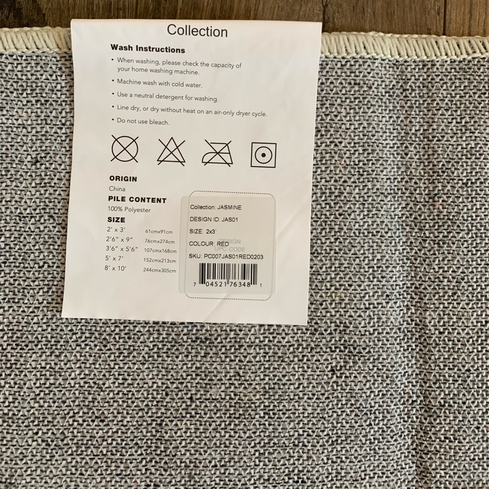 Small Floral Area Rug - Picture 4 of 4